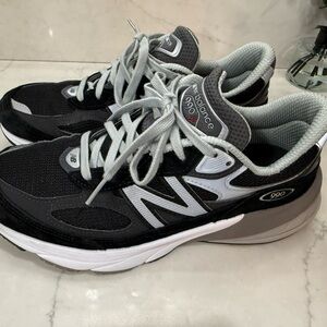 New Balance Black and Gray 990v4 Athletic Sneakers